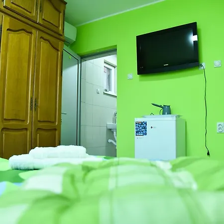 Prenociste Pilot 3* Ni